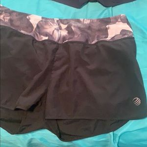 Mpg shorts, black, small